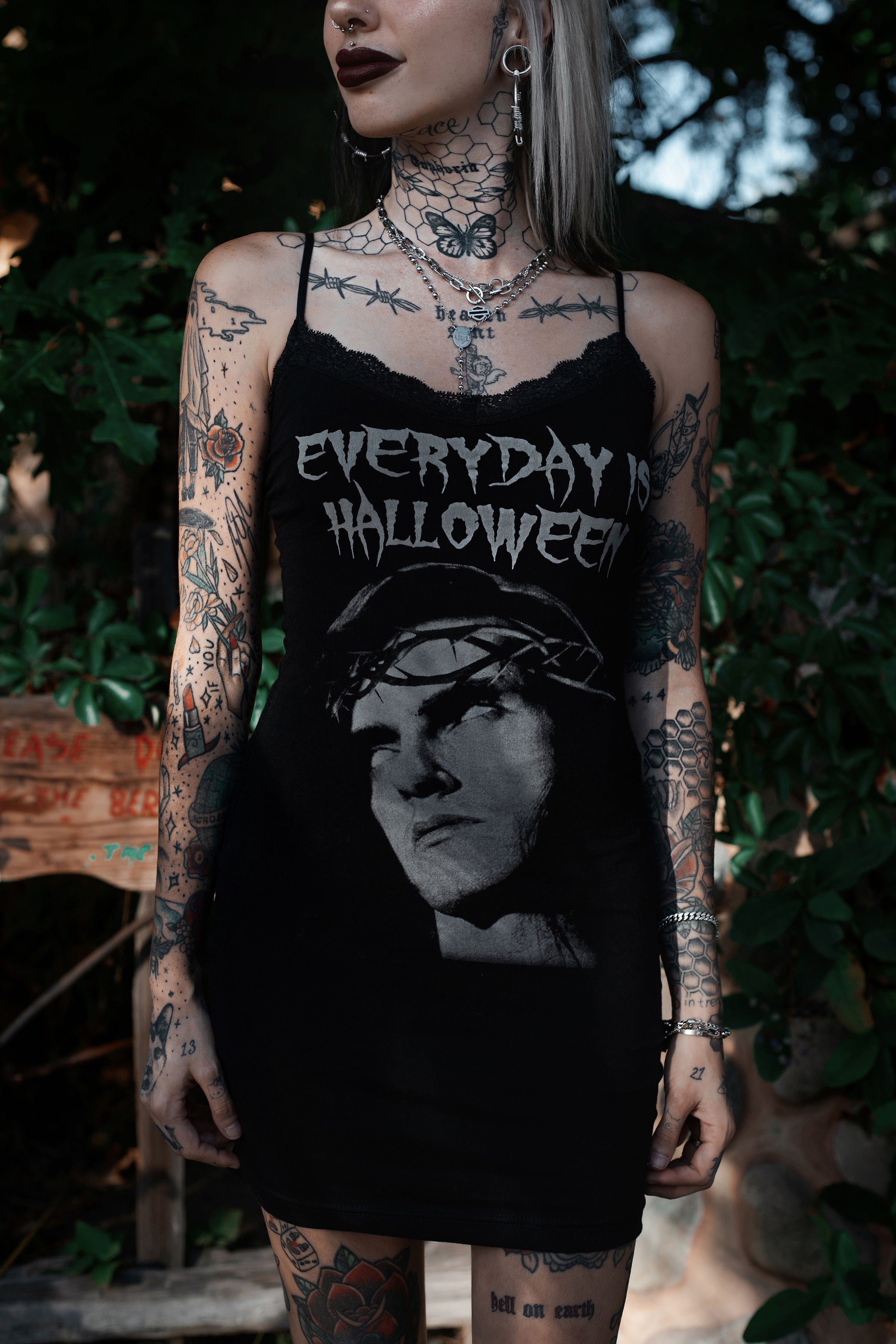 Vera's Eyecandy Peter Everyday is Halloween Lace Strap Dress