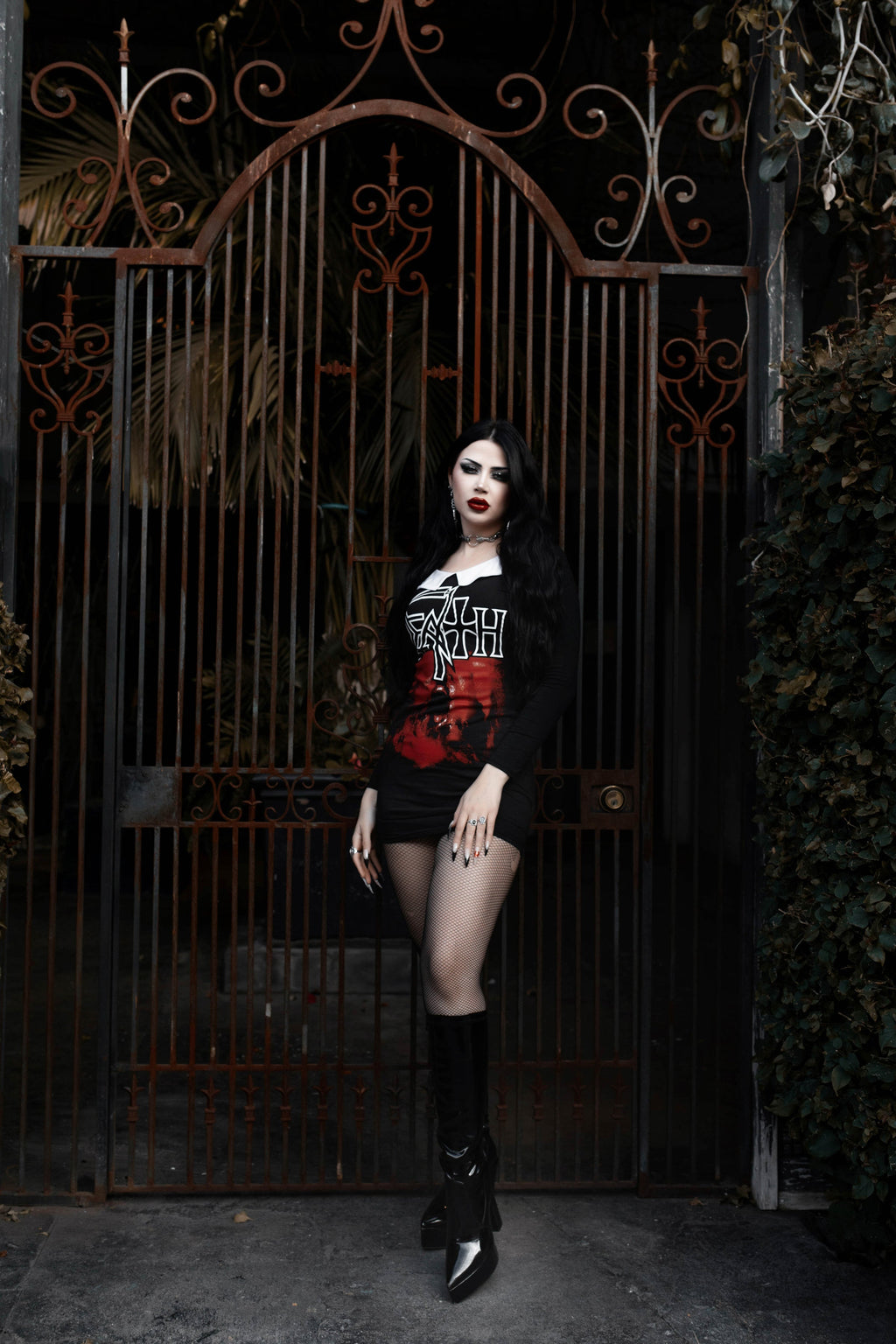 Vera's Eyecandy Death Long Sleeve Peter Pan Collar Dress