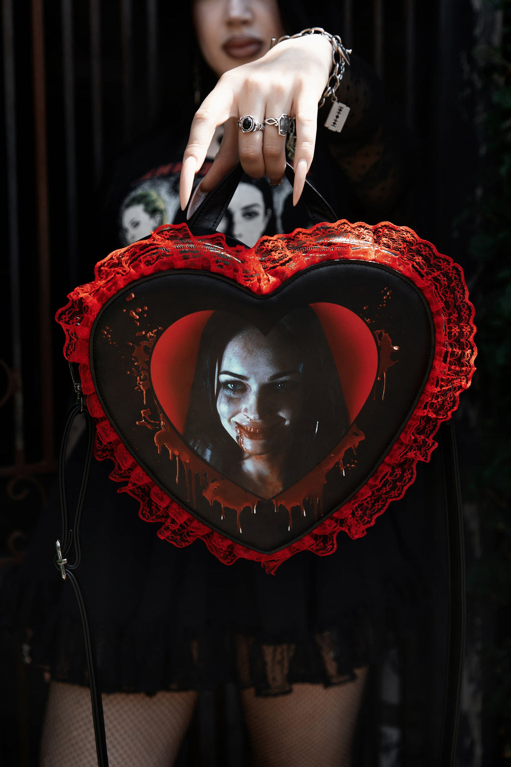 Vera's Eyecandy Jennifer’s Body Heart Shaped Bag