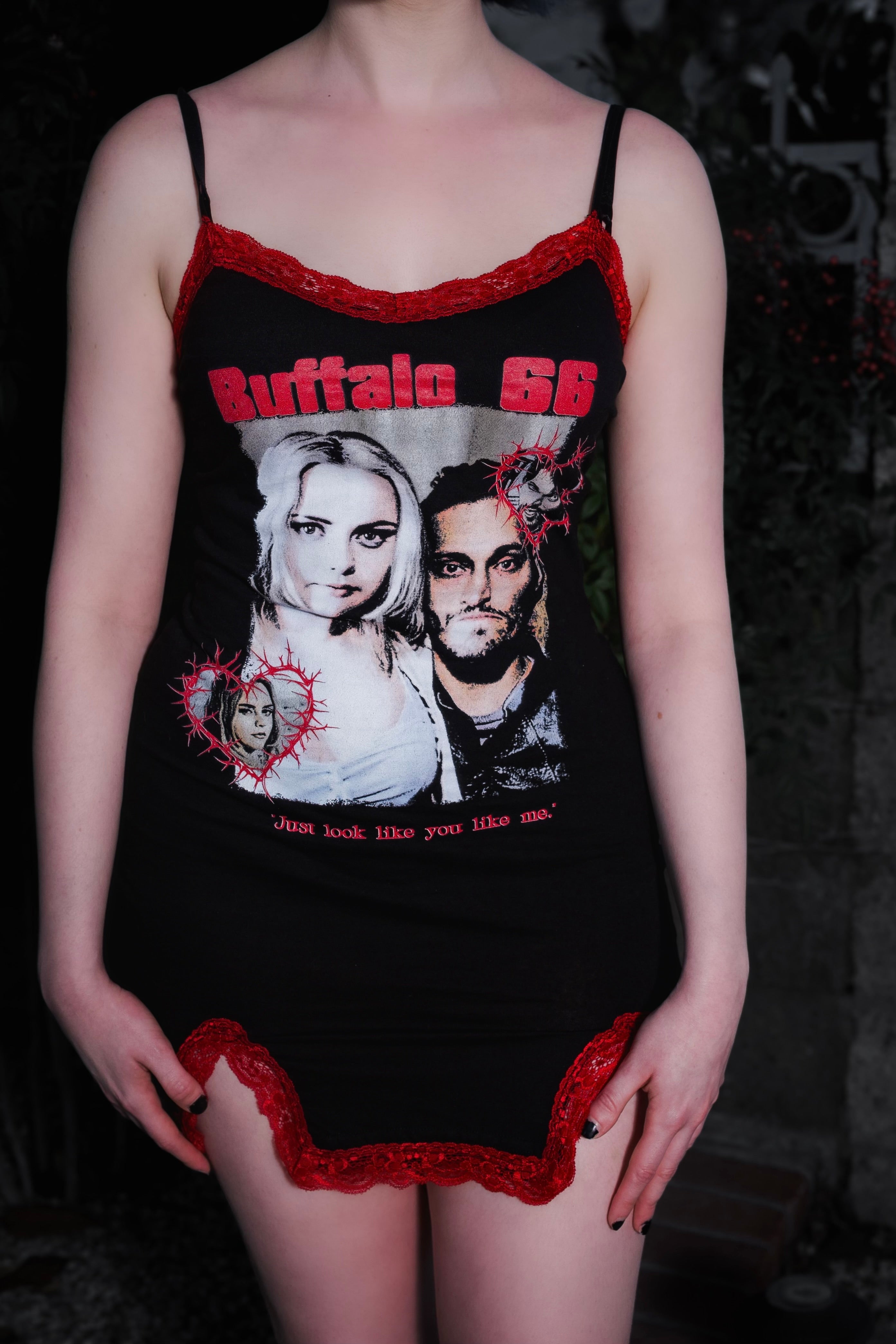 Vera's Eyecandy Buffalo '66 Movie Slit Red Lace Dress