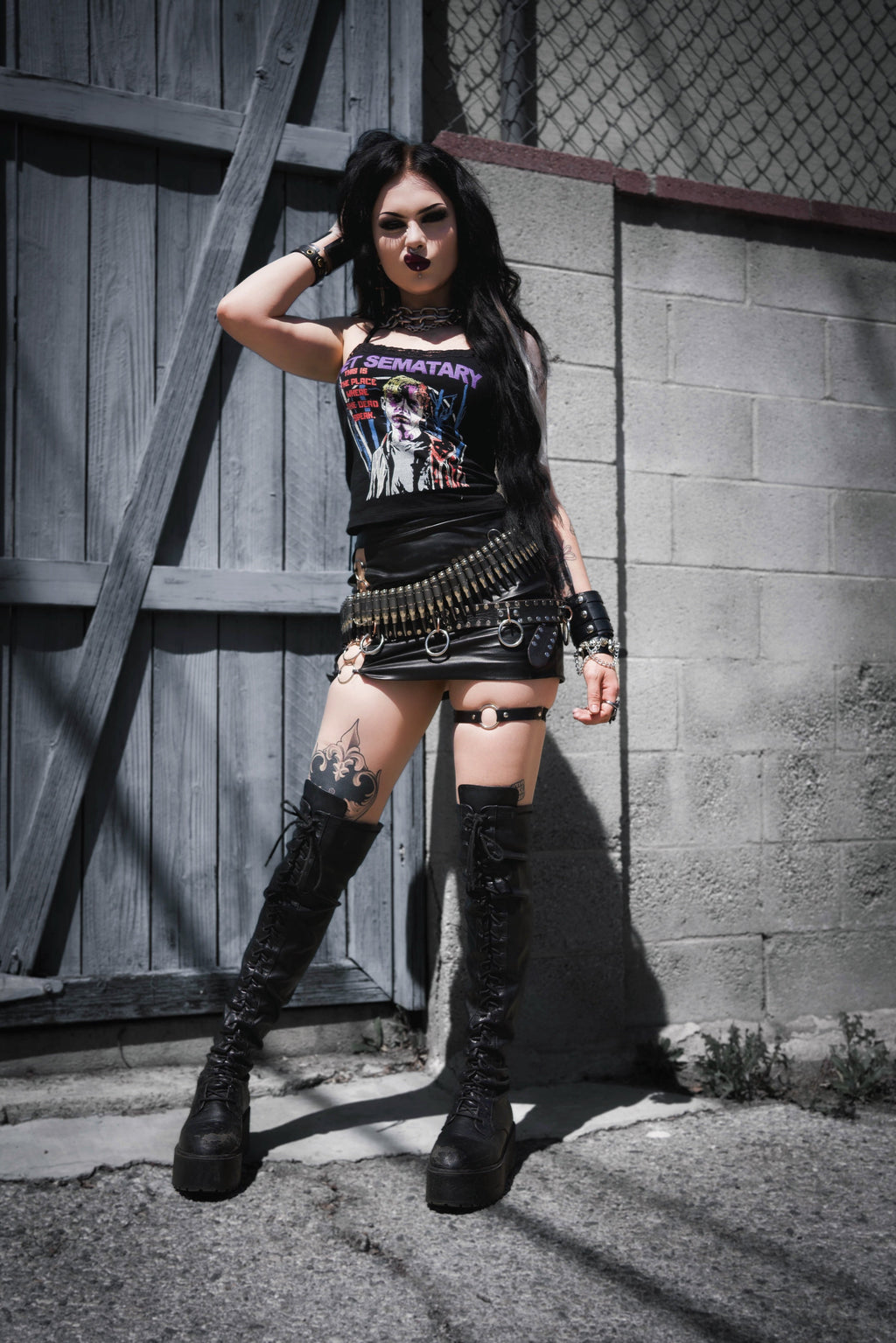 Vera's Eyecandy Pet Sematary Cropped Lace Tank Top