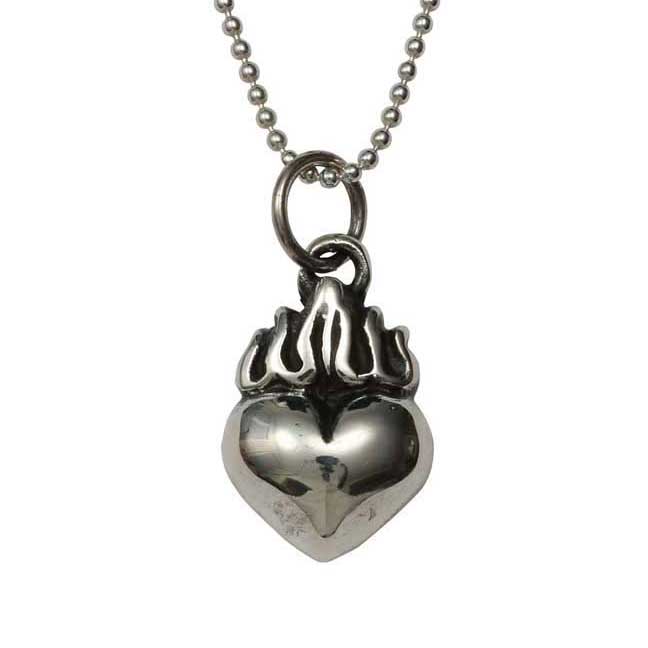Femme Metale Sacred Heart Hand Cast 925 Silver Pendant