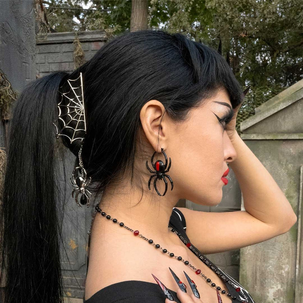 Kreepsville 666 Silver Spider Charm Web Claw Hair Clip