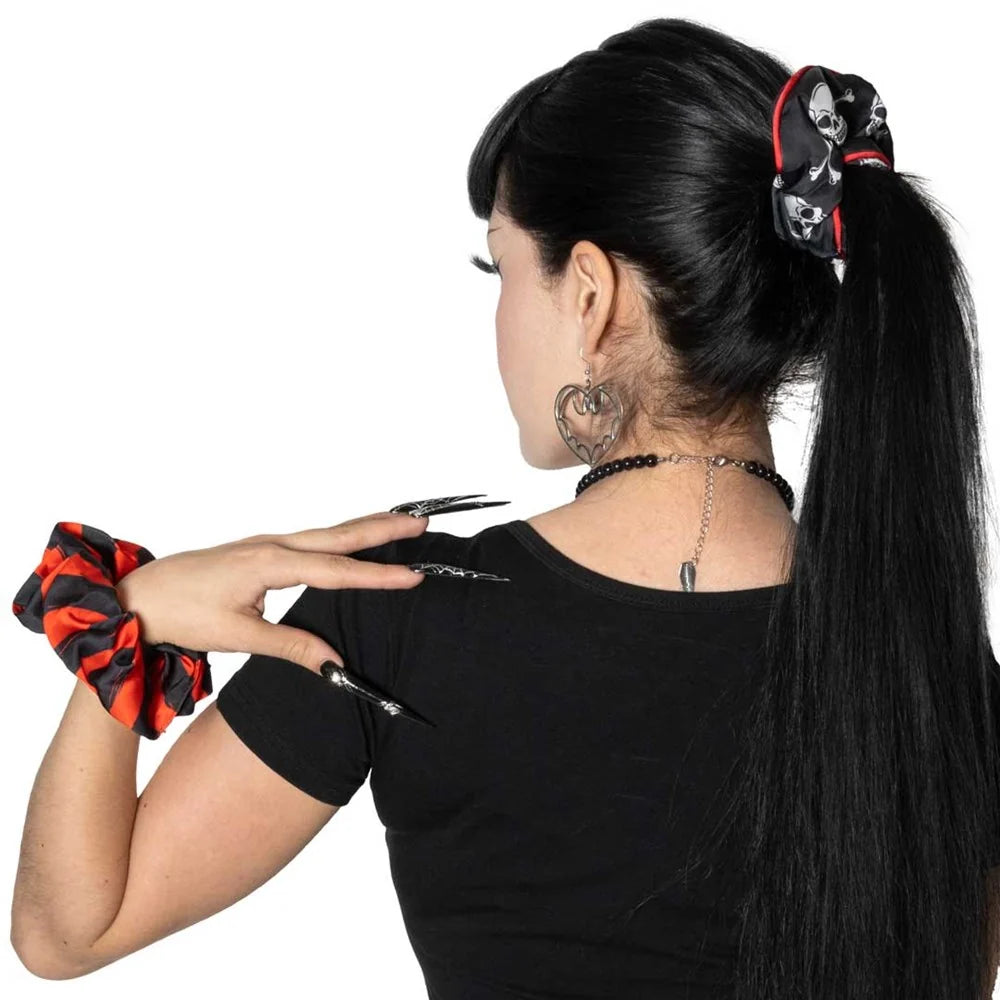 Kreepsville 666 Skull and Crossbone Scrunchie Set