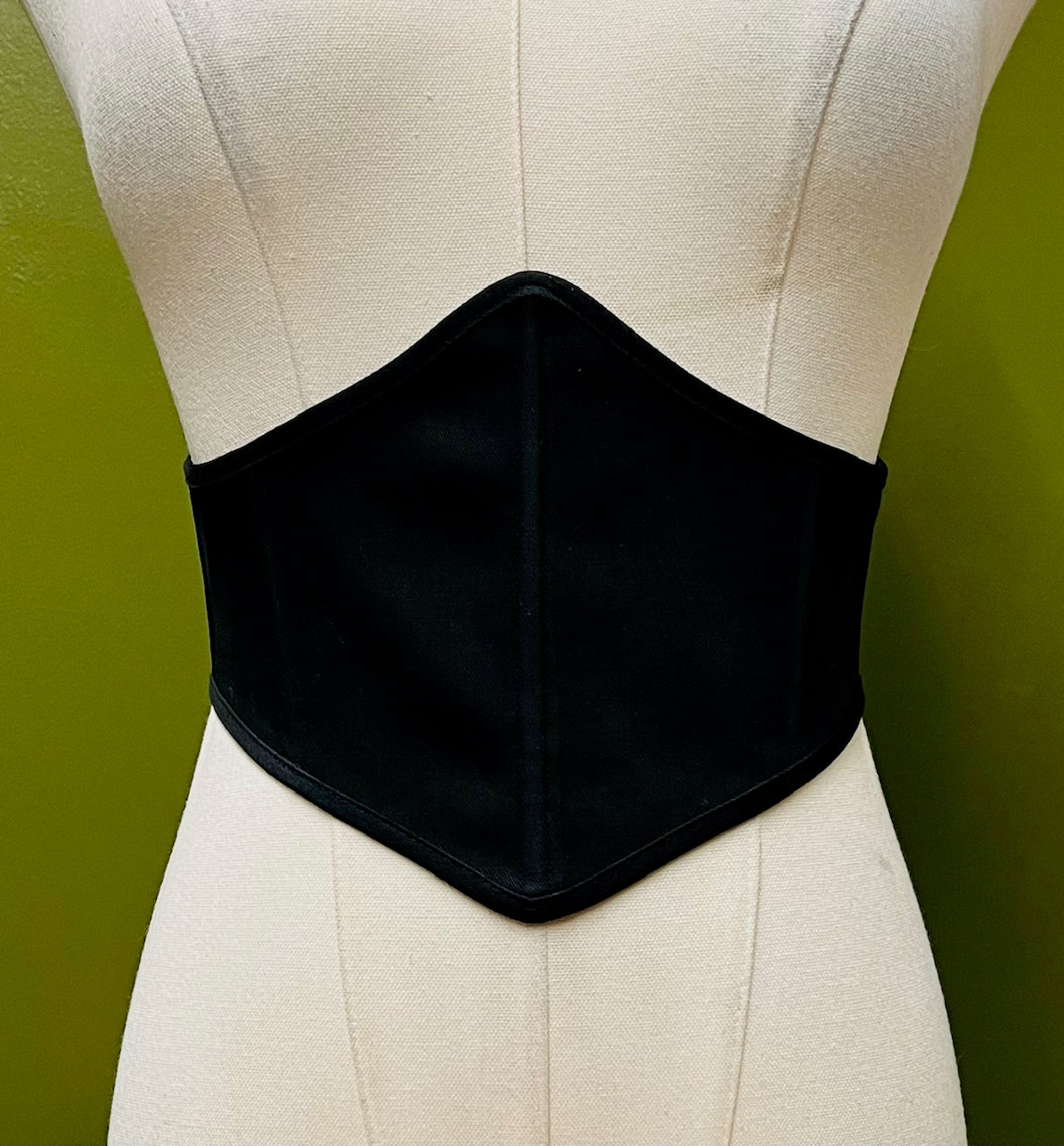 Witchwood The Morrigan Lace Up Front or Back Corset Belt