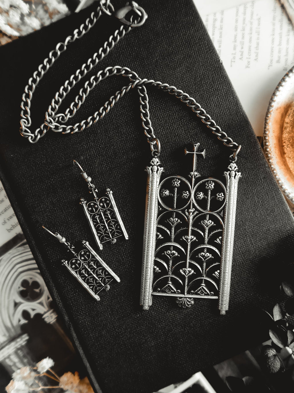 The Pretty Cult Rotunda Relic Necklace