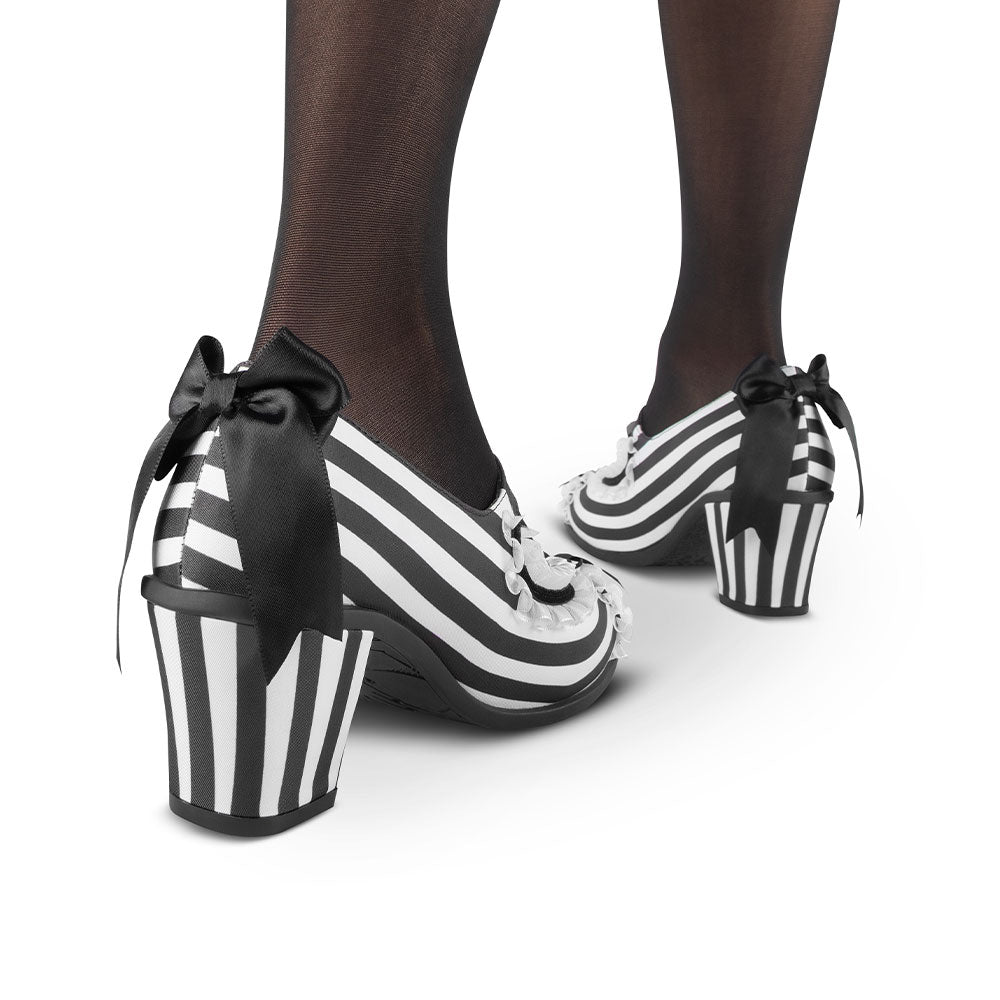 Chocolaticas® Katrina Mid Heels Mary Jane Pump
