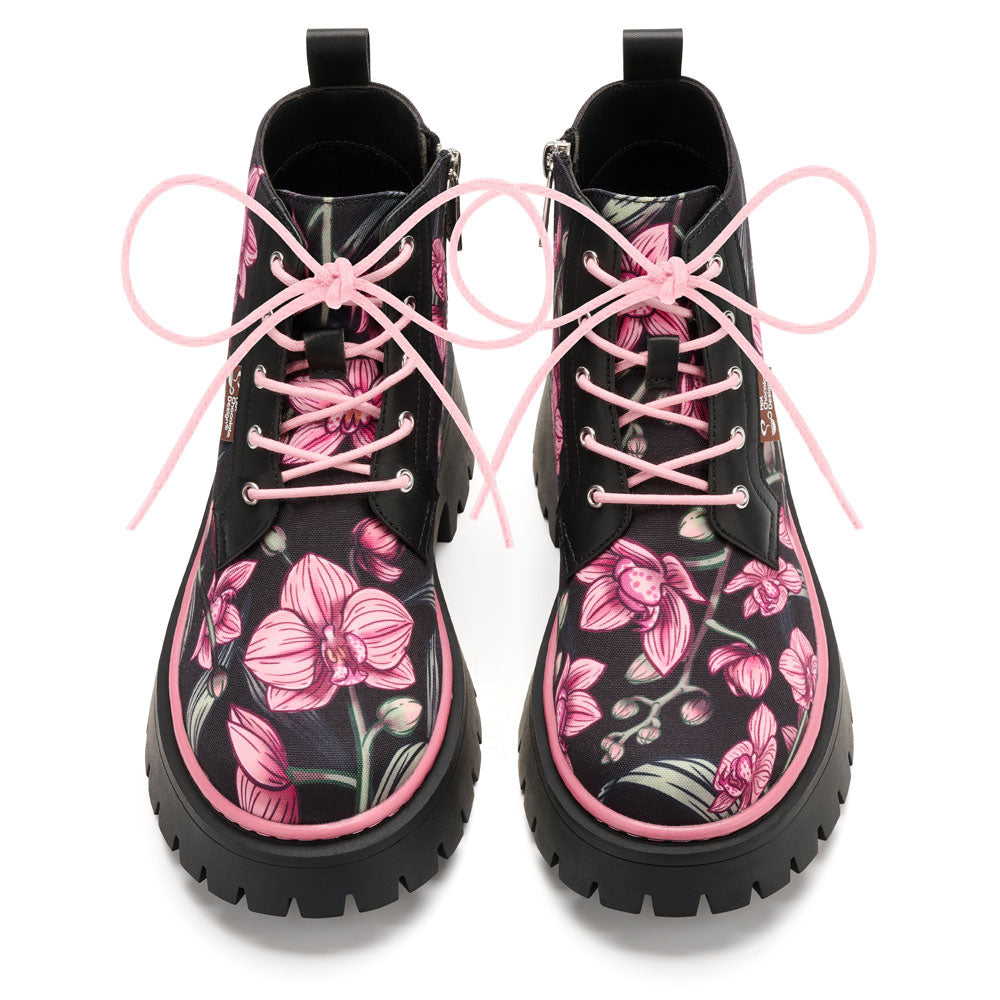 Chocolaticas® Orchid Women's Boots