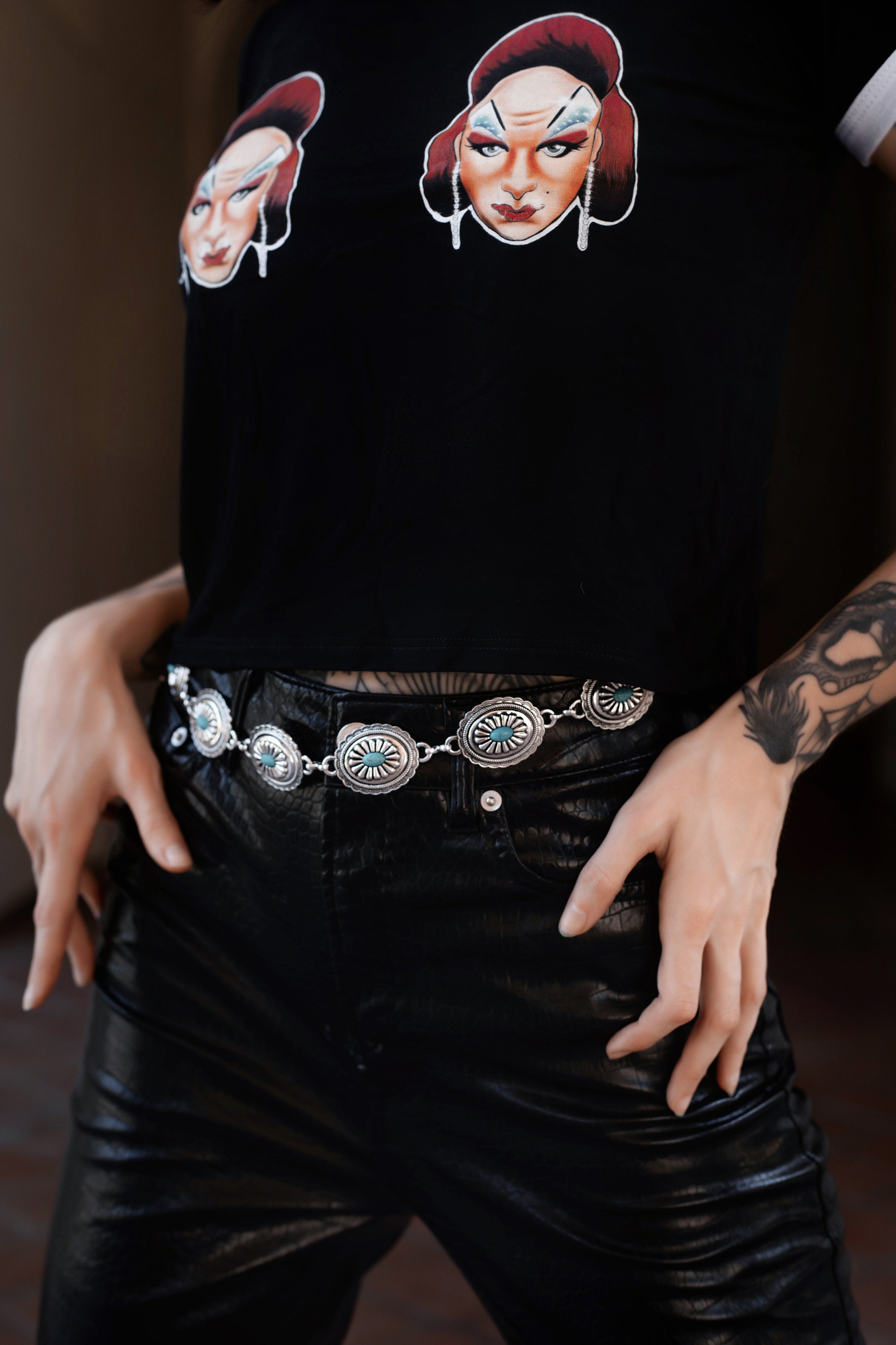 Vera's Eyecandy Divine Boobs Drag Icon Ringer Tee