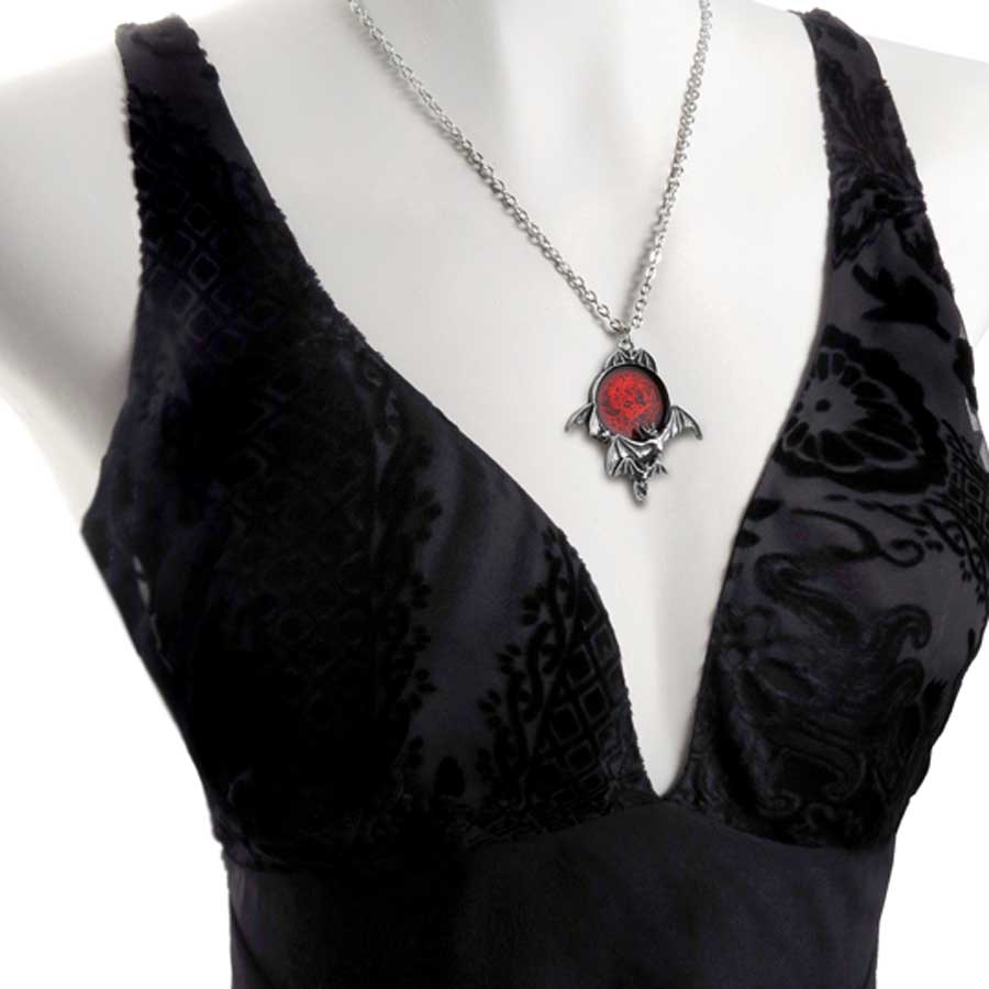 Alchemy Gothic Blood Moon Flying Bats Necklace P447