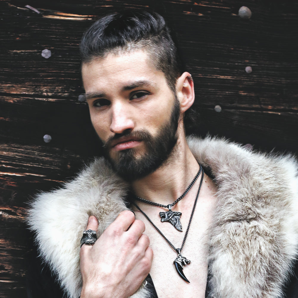 Alchemy Gothic Wolf Macht Fang Pendant P788