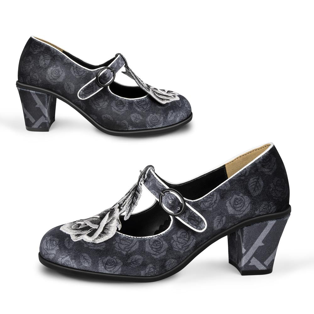 Chocolaticas® Mid Heels Black Tudor Mary Jane Pump