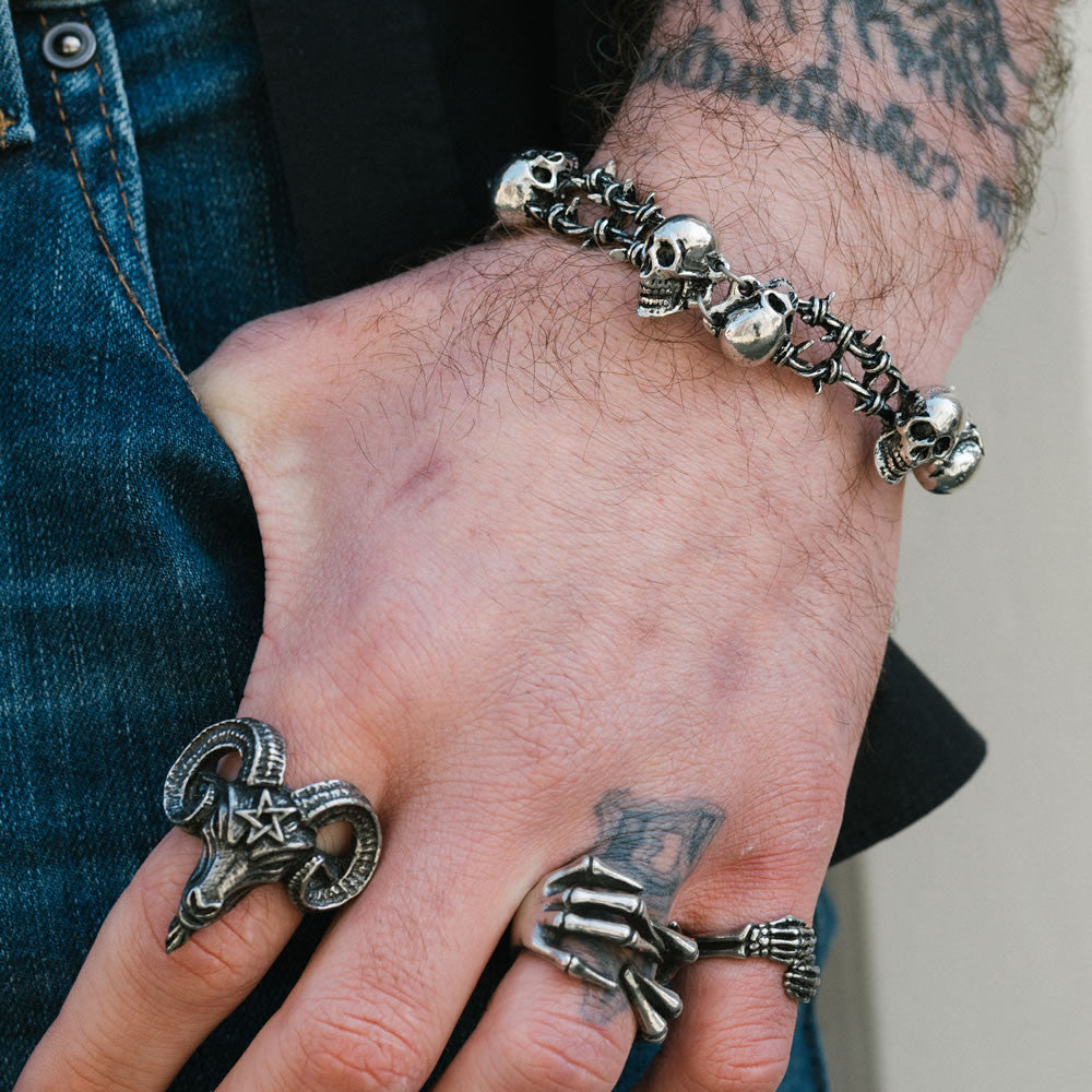 Alchemy Gothic No Mans Land Skull Barbed Wire Bracelet A103