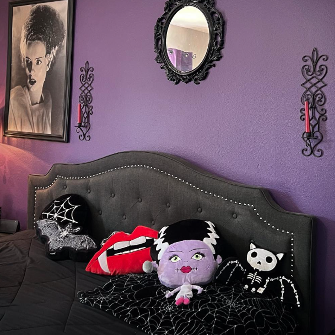 MaterialJill Bride of Frankenstein 23" Plush Doll