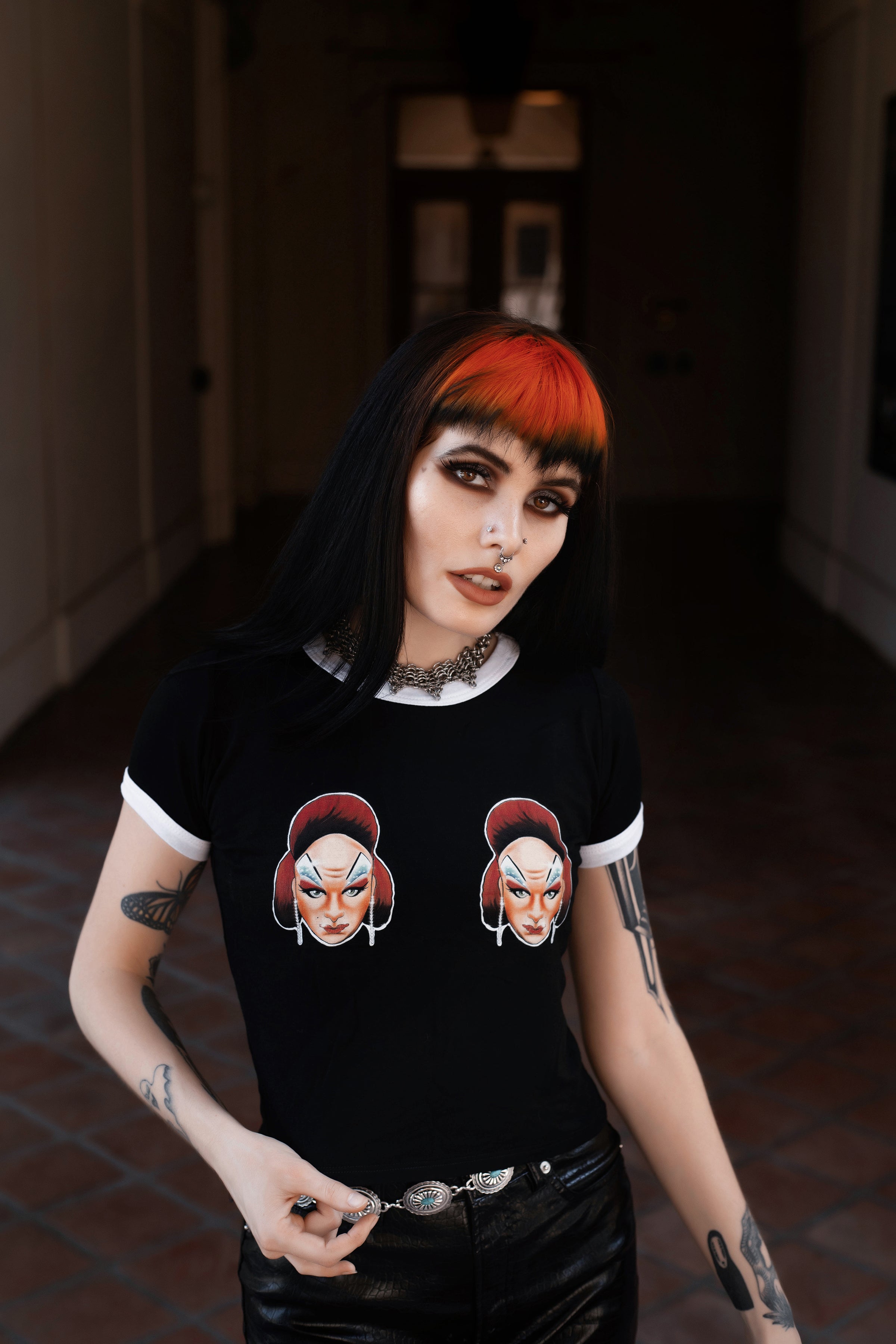 Vera's Eyecandy Divine Boobs Drag Icon Ringer Tee