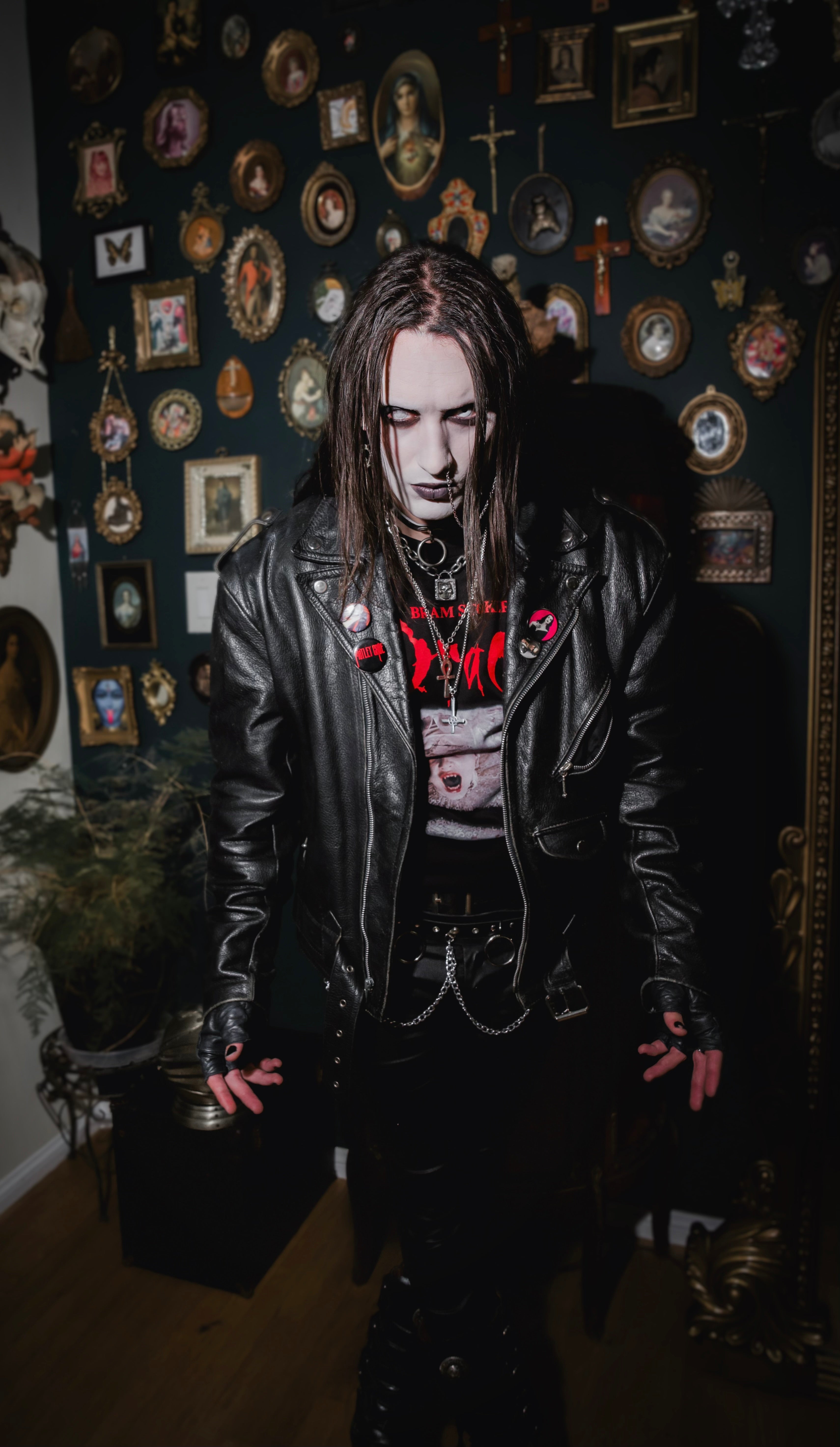 Vera's Eyecandy Dracula 'Lucy' T-Shirt