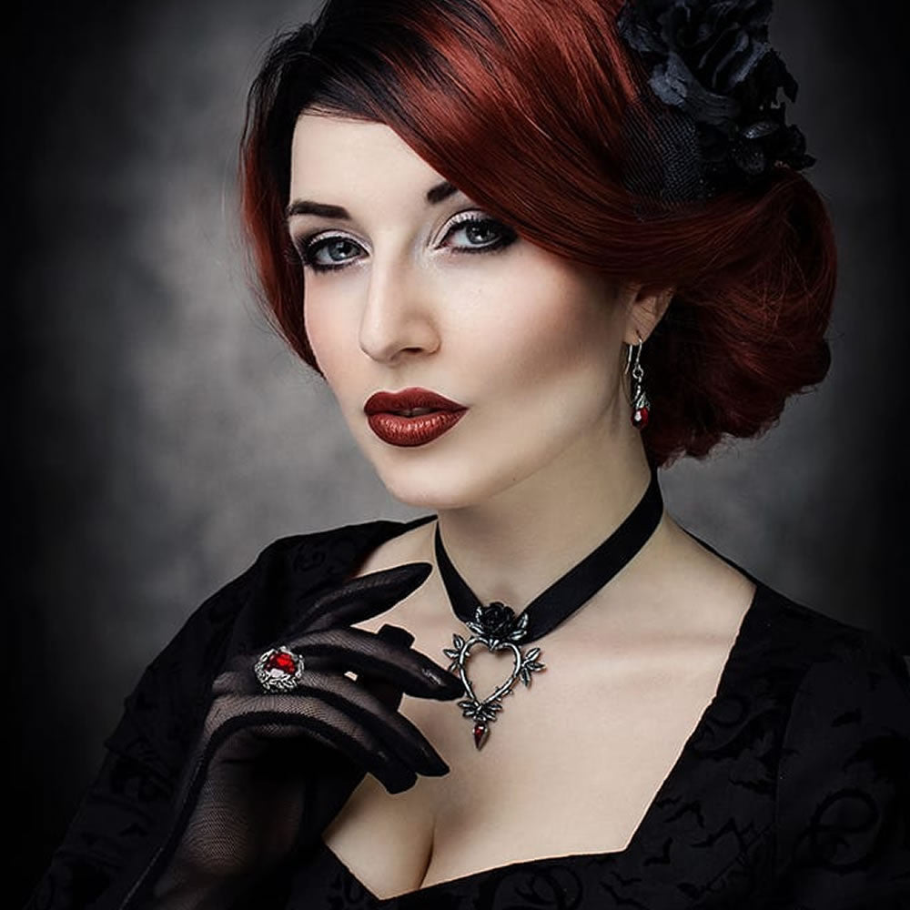 Alchemy Gothic Empyrean Tear Crystal Black Red Clear Earrings E437