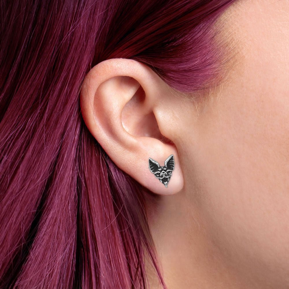 Alchemy Gothic Cauchemar Studs Hognose Bat Earrings E457
