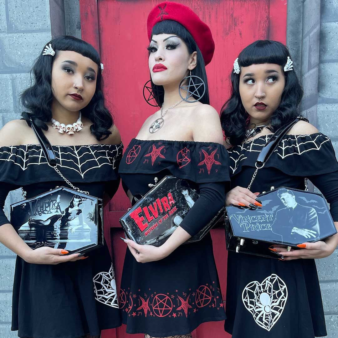 Kreepsville 666 Elvira Black Patent Kisslock Coffin Purse