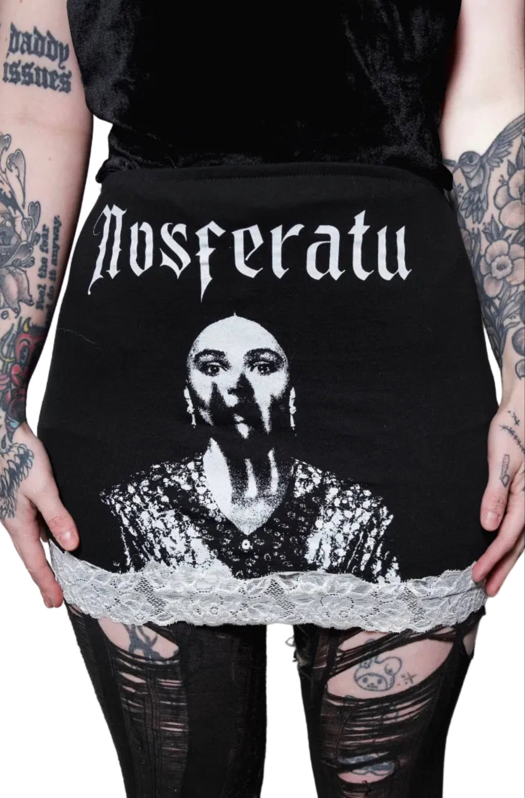 Vera's Eyecandy Come To Me Lace Skirt