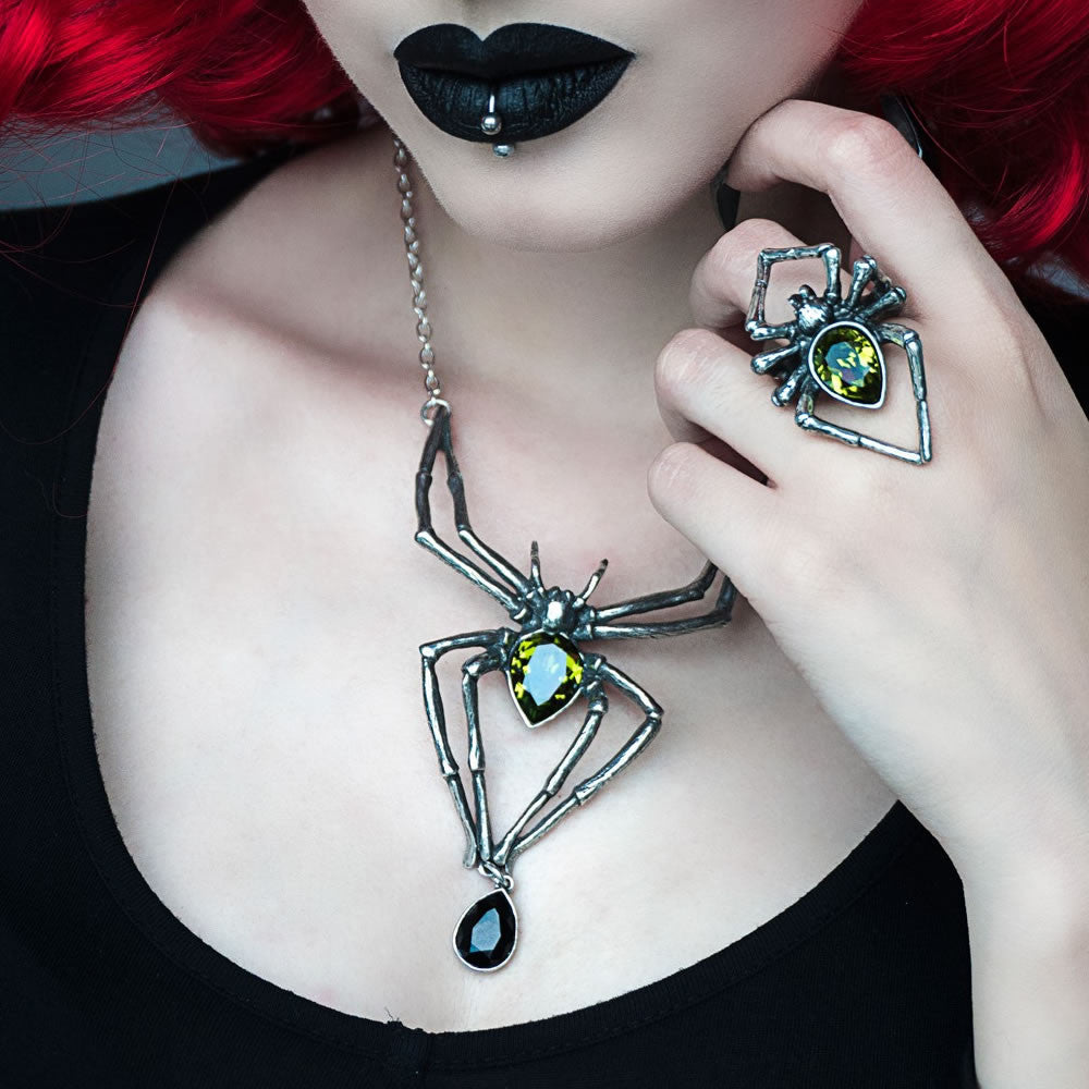 Alchemy Gothic Emerald Venom Spider Pendant Necklace P432