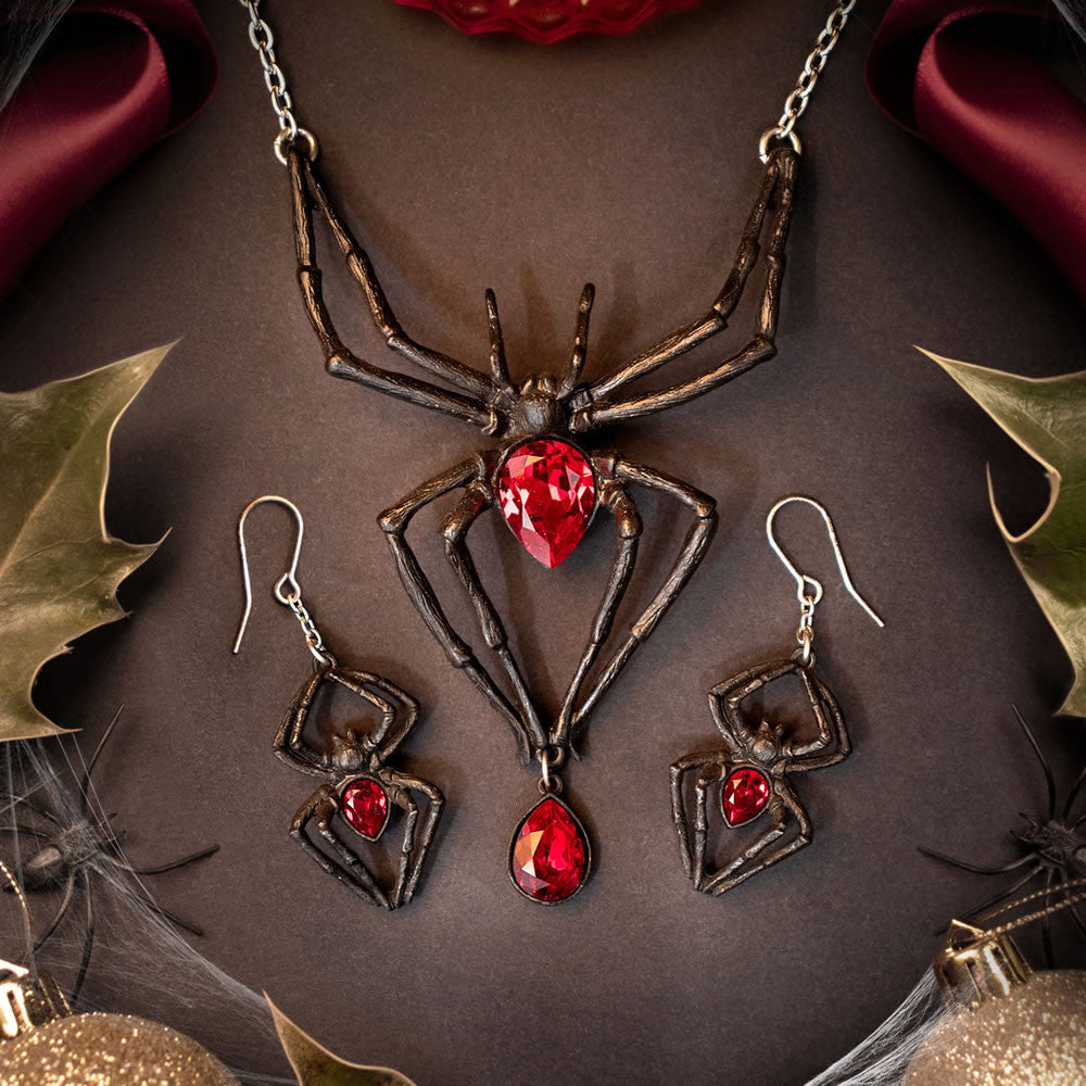 Alchemy Gothic Black Widow Necklace Spider Pendant P432