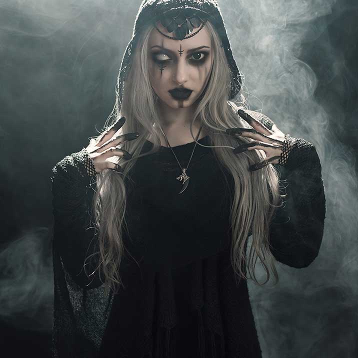 Alchemy Gothic Wolf Macht Fang Pendant P788