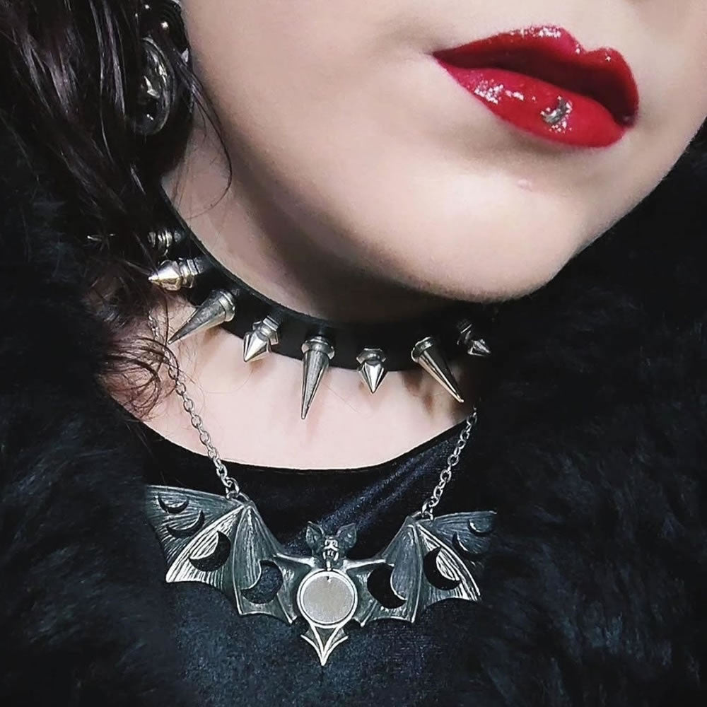 Alchemy Gothic Lunaeca Bat Necklace P922