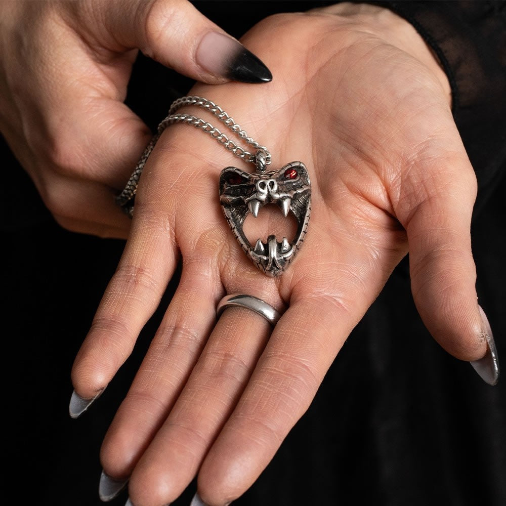 Alchemy Gothic Snake Bite Naeddre Necklace P1006