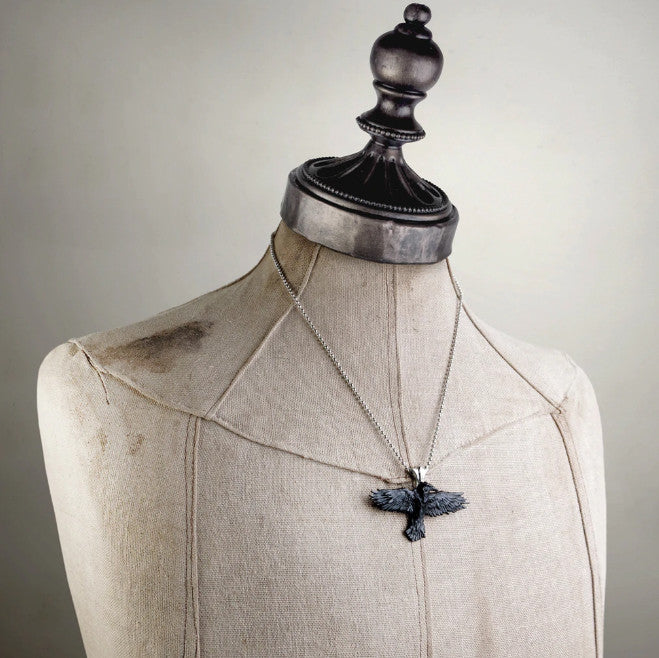 Alchemy Gothic Black Raven Pendant P193