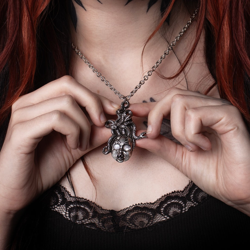 Alchemy Gothic Curse of the Undoll Medusa Pendant P982
