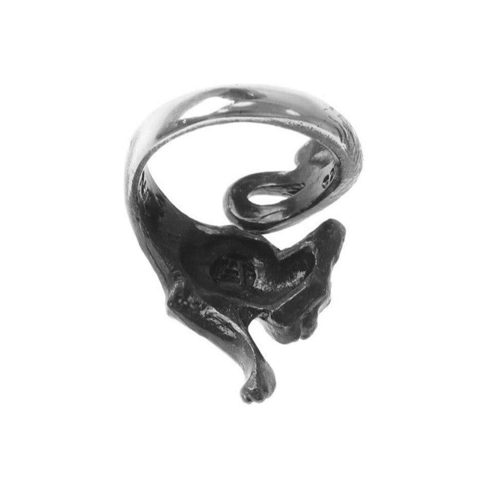 Silver cat-shaped ring on a white background