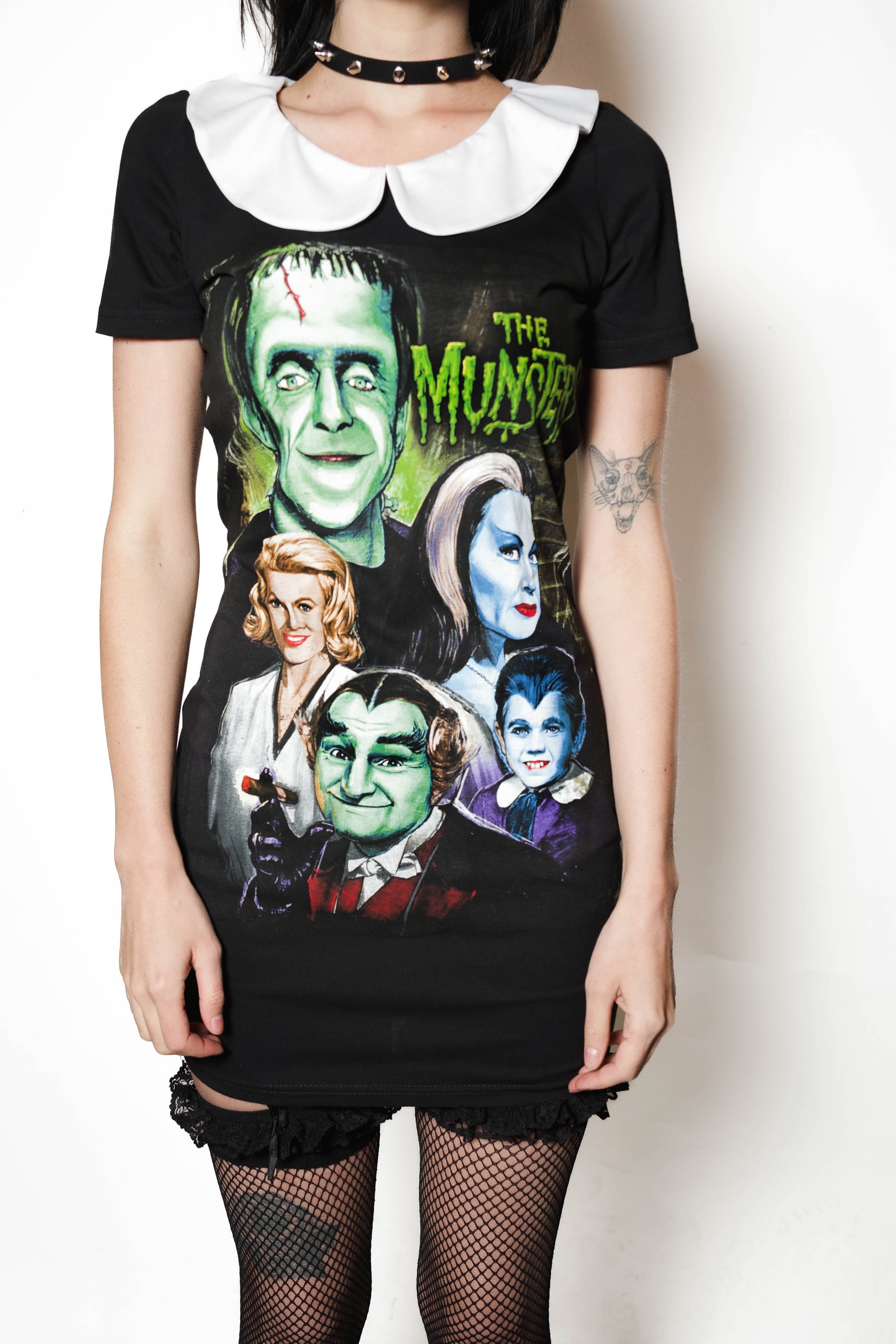 Vera's Eyecandy The Munsters Show Peter Pan Collar Dress