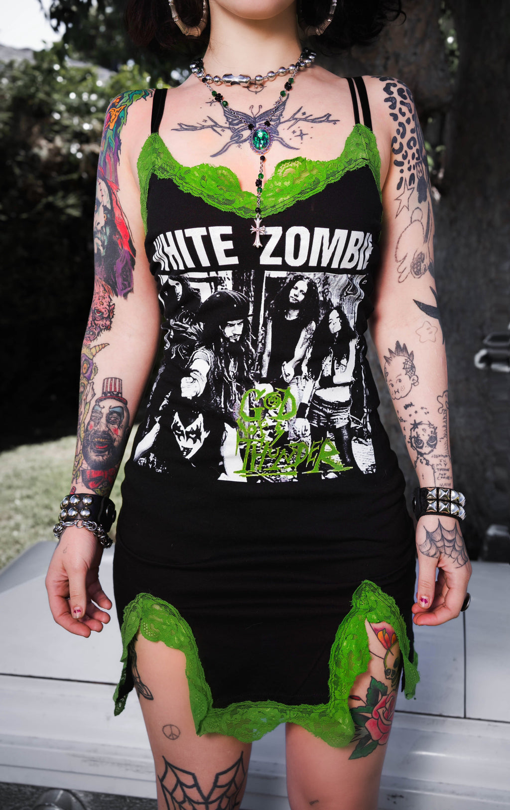 Vera's Eyecandy White Zombie Slit Lace Dress